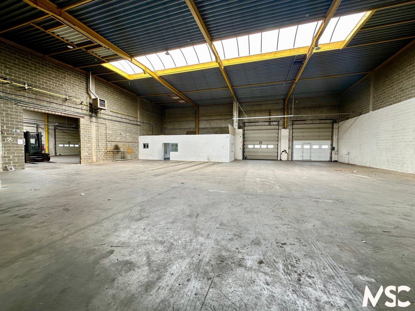 2093d22e7c1c4c5191603ae0a1421bc8